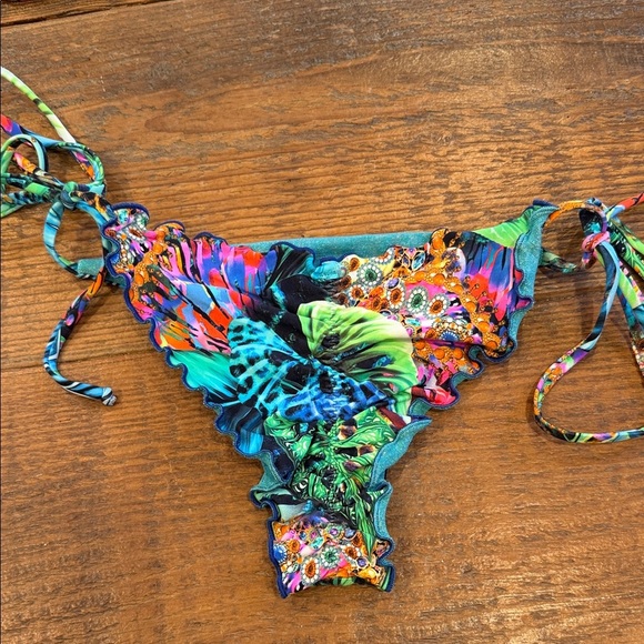 Luli Fama Colorful Tropical Print Bikini Set women’s Xsmall - Picture 4 of 8